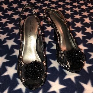 Size 8 Lulu Townsend Heels